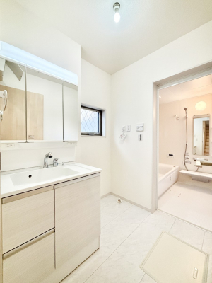 ���ʑ�E���ʏ��@���邢���ʏ��͖����̐g�x�x���y�����ł����Ⴂ�����ł��B