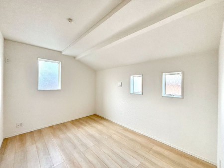 �q�������@�Q�ʍ̌��Ŗ��邳�����ʂ��ǍD�I