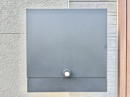 ���̑��@�V���v���f�U�C���̃|�X�g�B