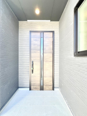 ���ց@��؂ȉƑ��A���q���o�}���錺�ցB