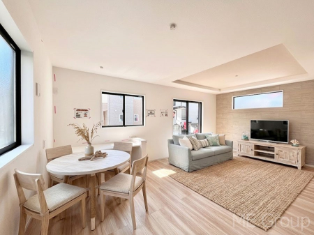 ���r���O�@���Ƒ��̓��₩�Șb�����ŕ�܂�閾�邢���r���O  ���Ƌ��CG�ł�