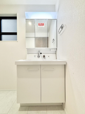 ʑEʏ@傫₷OʋŐʑ́AgȂ݃`FbN┧̂ɂ߂łB