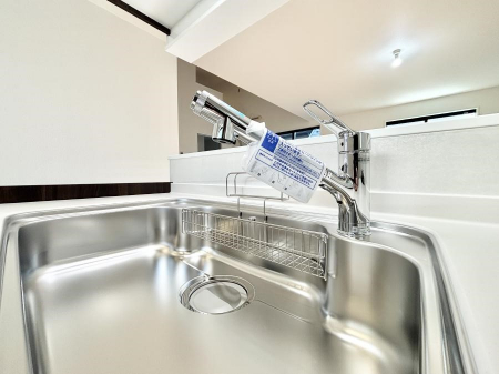 ̑ρ@򐅊̌^̃Lb`Ő􂢕pEpƐ؂ւȒPI