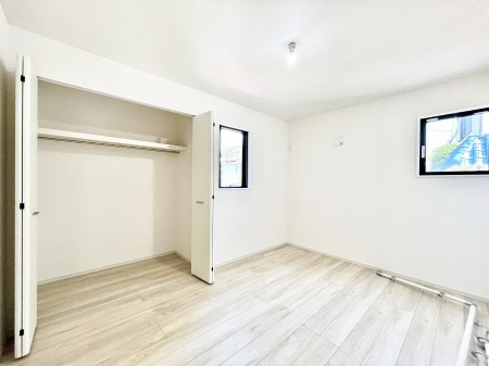 �q�������@���q���܂̂������Ƃ��Ă��I�ߗނ̐������ڂɕ֗��ȃN���[�[�b�g�t���̗m���B