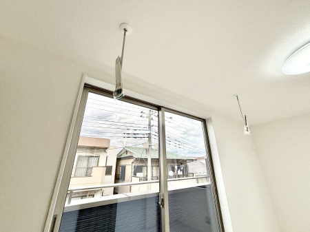 ���̑����ρ@�����������|�[���B�~�J��ԕ��̎����ɑ劈�􂵂܂��B  