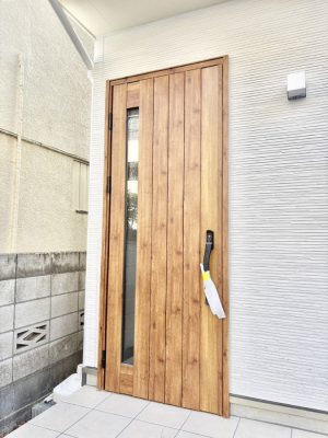 ���ց@��؂ȉƑ��A���q���o�}���錺�ցB