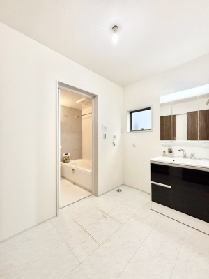 ���̑��@�g�x�x���X���[�Y�ɂ����Ȃ���E�ߏ�B  