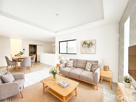 ���r���O�@�������������͋C�̂k�c�j�͉Ƒ��݂�Ȃ̉��K��ԁ��Ƌ��CG�ł�