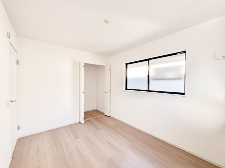 �q�������@�q�ǂ������ɂ҂�����̖��邢��ԁB  