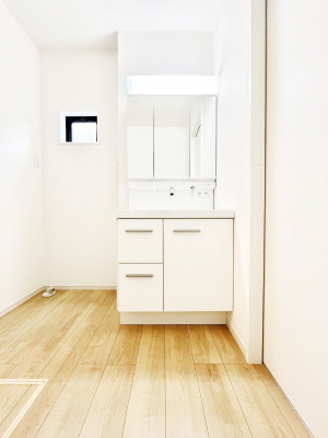 ���ʑ�E���ʏ��@���[�͂Ƌ@�\���ɗD�ꂽ���ʉ��ϑ�