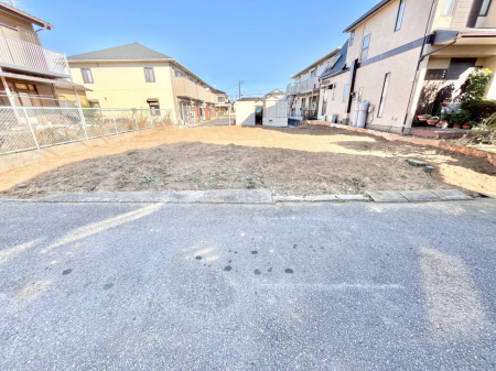 ���n�y�n�ʐ^�@��Ƃ�ƊJ���������X�̉��K���ɂȂ�Z�܂��@