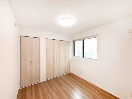 ���̑����ρ@�i�`�������ȃt���[�����O�͂ǂ�ȃC���e���A�ɂ��}�b�`�B  