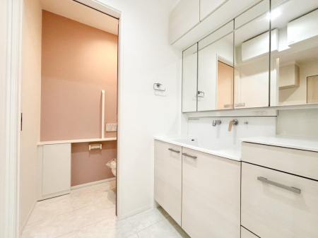 ���ʑ�E���ʏ��@���[�͂Ƌ@�\���ɗD�ꂽ���ʉ��ϑ�  