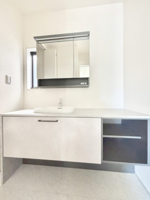 ���ʑ�E���ʏ��@���[�͂Ƌ@�\���ɗD�ꂽ���ʉ��ϑ�  