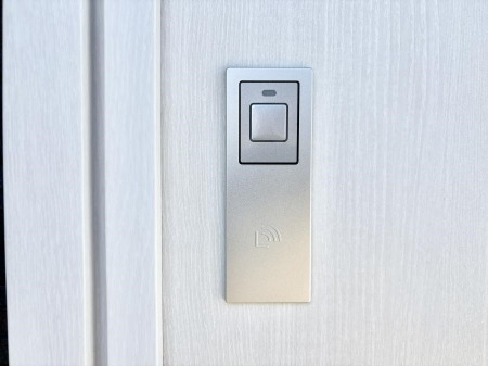 ���̑��@�X�}�[�g�ɊJ���ł���d�q�L�[