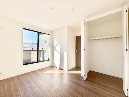 ���̑����ρ@�o���R�j�[���J�������v���X���Ă����m��  