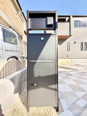 ���̑��@�V���v���f�U�C���̃|�X�g�B