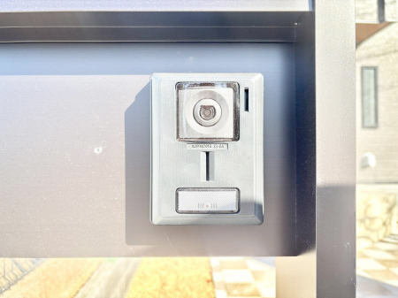 ���̑��@�s�u���j�^�[�t�C���^�[�z���ŃZ�L�����e�B�ʂɂ��z���B