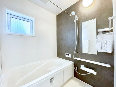 �����@����̔�����₷��؂ȃo�X�^�C���B�������Ƃ����C���y����Ŕ����Ƃ肽���ł��ˁI  