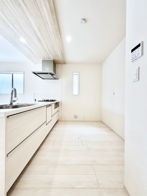 �L�b�`���@�|�b�v�A�b�v�V�䂪�f�G�ȃL�b�`���I��������̂ō̌����Ƃꊷ�C�ɂ��𗧂��܂��B