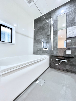 �����@����̔�����₷��؂ȃo�X�^�C���B�������Ƃ����C���y����Ŕ����Ƃ肽���ł��ˁI  