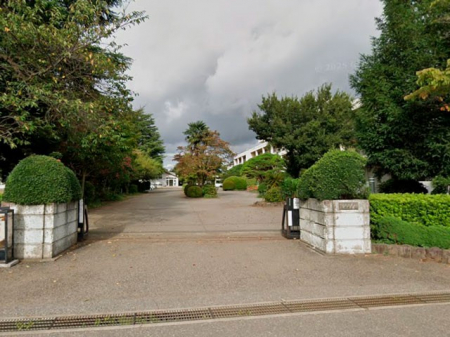 ���ӊ��@���w�Z 1900m ���R�s�����R�암���w�Z