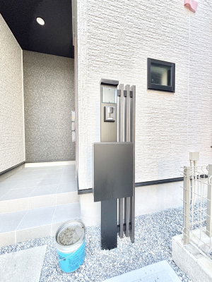 ���̑��@�V���v���f�U�C���̃|�X�g�B