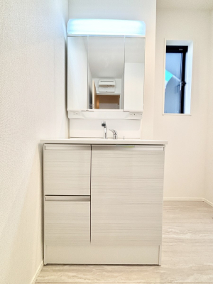 ���ʑ�E���ʏ��@���[�͂Ƌ@�\���ɗD�ꂽ���ʉ��ϑ�@