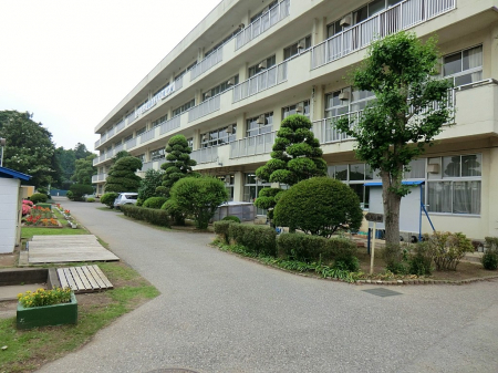 ���ӊ��@���w�Z 1227m ��c�s���������w�Z