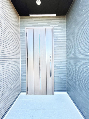 ���ց@��؂ȉƑ��A���q���o�}���錺�ցB