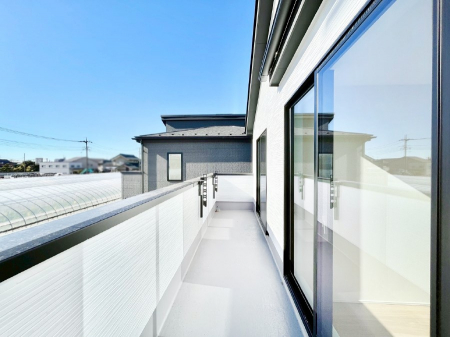 �o���R�j�[�@�������o���R�j�[�������R��������̂������܂��B