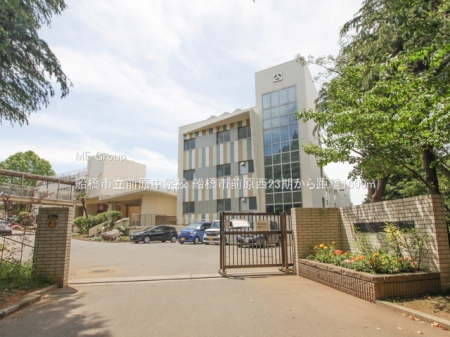 ���ӊ��@���w�Z 1600m �D���s���O�����w�Z