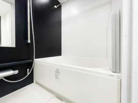 �����@����̔�������Ă���閾�邢�������̂���o�X���[��