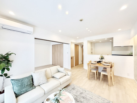 ���̑����ρ@�Ƒ������R�ƏW�܂�e���̃X�y�[�X�ɂȂ肻��