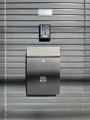 ���̑��@�V���v���f�U�C���̃|�X�g�B