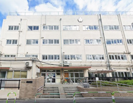 ���ӊ��@���w�Z 600m �r��旧�掵���w�Z