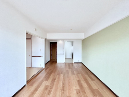 ���̑����ρ@�Ƒ������R�ƏW�܂�e���̃X�y�[�X�ɂȂ肻��