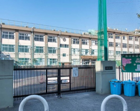 ���ӊ��@���w�Z 94m �r��旧��㒆�w�Z