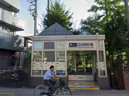 ���ӊ��@�w 320m �s�c�O�c���@�������w