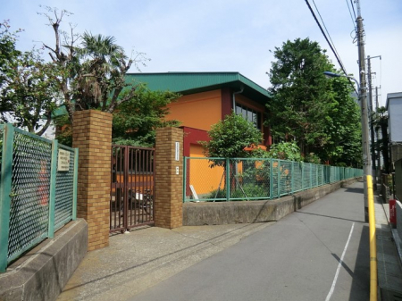 ���ӊ��@���w�Z 550m �k�旧�����񏬊w�Z