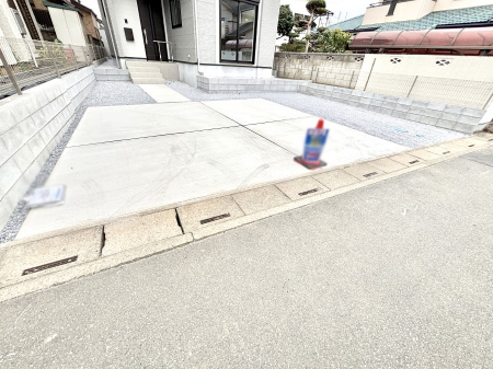 �@�����Ɍ������Ȃ����ԃX�y�[�X�B