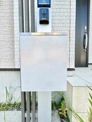 ���̑��@�V���v���f�U�C���̃|�X�g�B