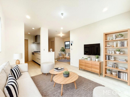 ���r���O�@���邢�z�������荞�ރ��r���O�͉Ƒ��݂�Ȃ̌e���̋�Ԃł��@���Ƌ��CG�ł�