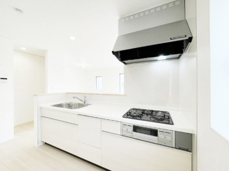 �L�b�`���@���������Ȃ��炲�Ƒ��Ƃ̉�b���y���߂�ΖʃJ�E���^�[�L�b�`��