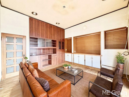 ���r���O�@�������������͋C�̂k�c�j�͉Ƒ��݂�Ȃ̉��K��ԁ��Ƌ��CG�ł�