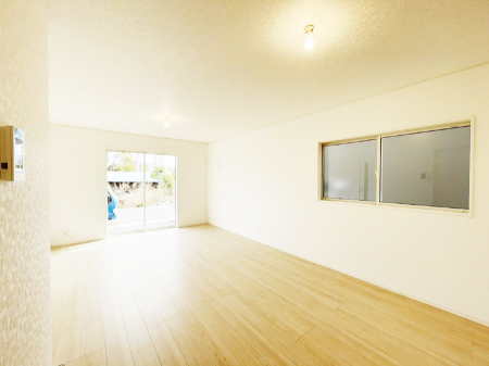 ���̑����ρ@�Ƒ������R�ƏW�܂�e���̃X�y�[�X�ɂȂ肻��