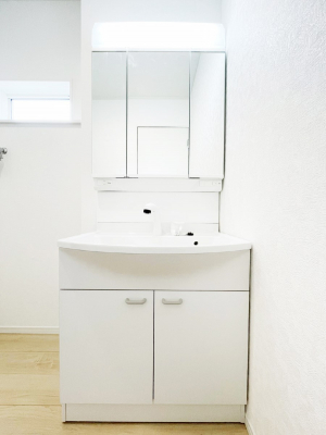 ���ʑ�E���ʏ��@���[�͂Ƌ@�\���ɗD�ꂽ���ʉ��ϑ�