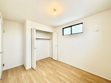 �q�������@�q�������ɂ��������߂Ȏ��[�X�y�[�X�����Ղ�̋���