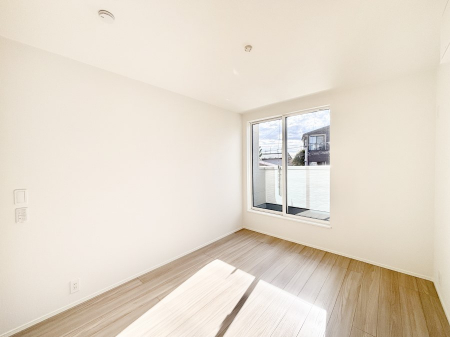 �Q���@���邢�o���R�j�[�T�C�h�ɗm����ݒu�B�ڊo�߂̗ǂ��Q���ɁB 