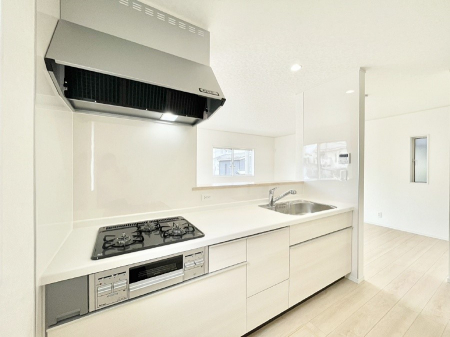 �L�b�`���@�J�E���^�[�z���Ɋy����������ׂ�B�����̂������������Ɣ��������Ȃ肻���ł��ˁB